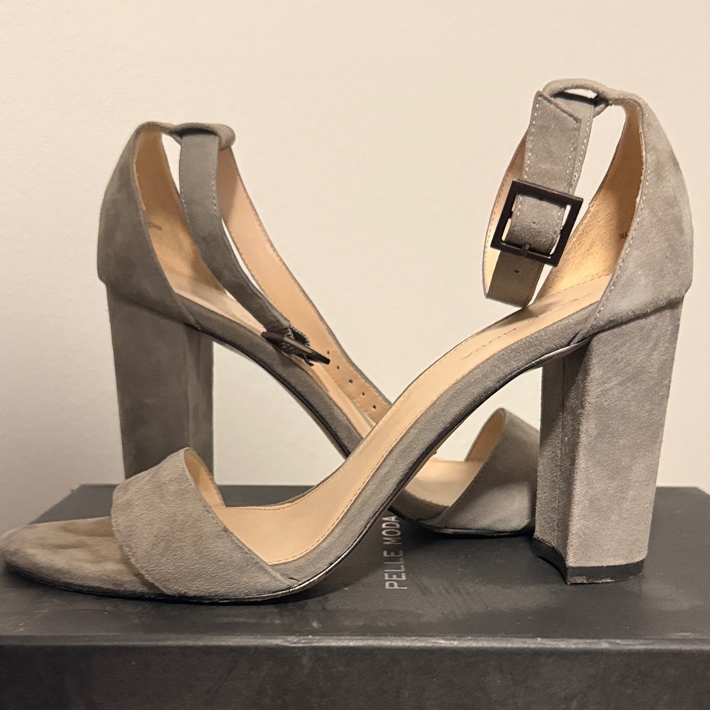 Elegant Gray Suede Women's Heels